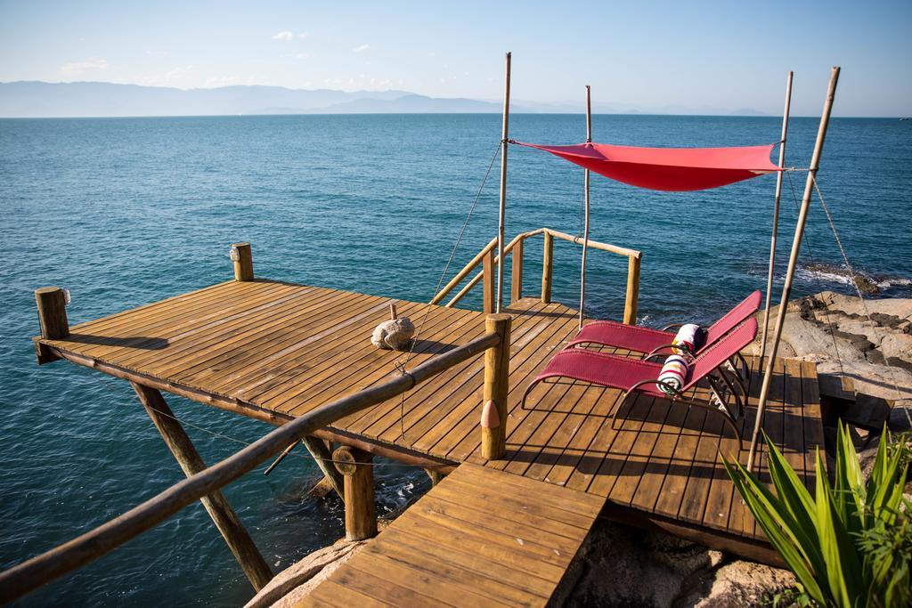 Casa Vermelha Guest House Илябела Екстериор снимка