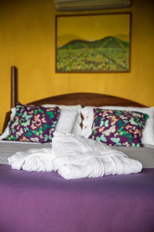 Casa Vermelha Guest House Илябела Екстериор снимка