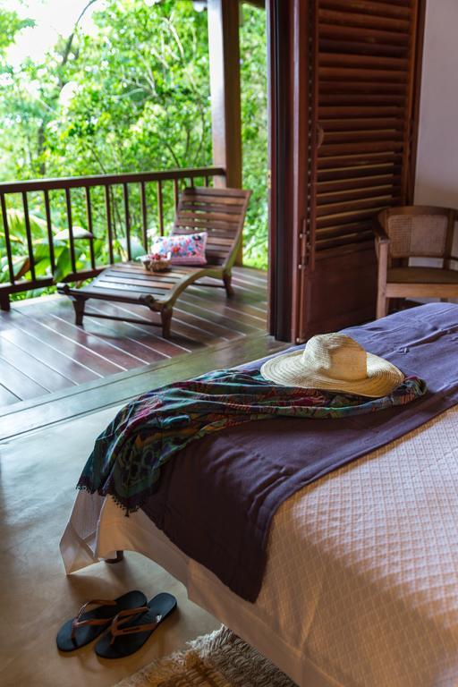 Casa Vermelha Guest House Илябела Екстериор снимка